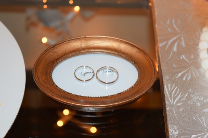 The best ring holder Rite Aid has to offer.