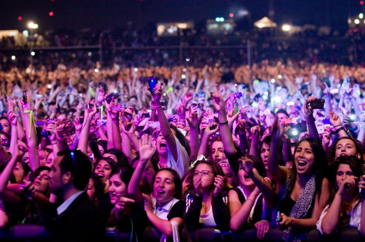 Justin Bieber concert fans